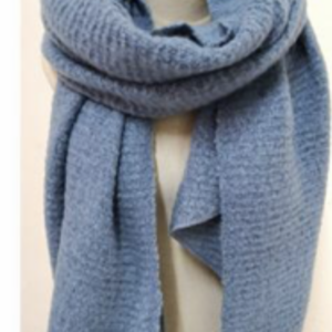 2115004 Mooie lange jeanskleur shawl